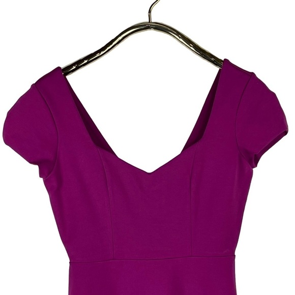 URBAN OUTFITTERS MARIA PONTE STRETCH TULIP SHORT SLEEVE SKATER MINI DRESS - Picture 5 of 13